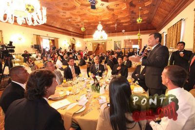 Almuerzo de Barcelona en la Presidencia de la Republica
Palacio de Carondelet (Palacio de Gobierno del Ecuador)
