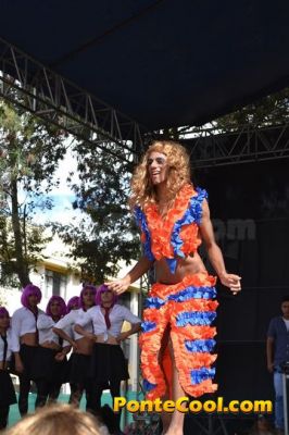 Este concurso se realizó el día viernes 20 de diciembre en las instalaciones de la UTA en Querochaca con la participación de varios grupos con coreografías y disfraces.
