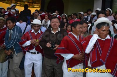 Inscripción de Karina Chango candidata a Reina de Ambato 2016

