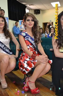 Inscripción de Erika Santamaria candidata a Reina de Ambato 2016
