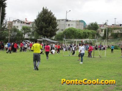 Festival deportivo, artístico y gastronómico Unidad Educativa Bolívar 2016
