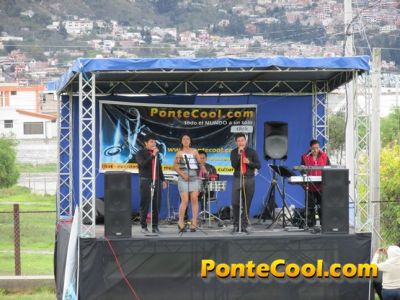 Festival deportivo, artístico y gastronómico Unidad Educativa Bolívar 2016
