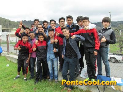 Festival deportivo, artístico y gastronómico Unidad Educativa Bolívar 2016
