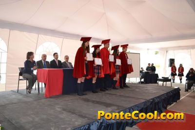 Graduación estudiantes del Colegio Atenas promoción 2016
