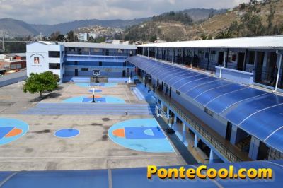 Inicio de clases 2016 en la Unidad Educativa Pio X
